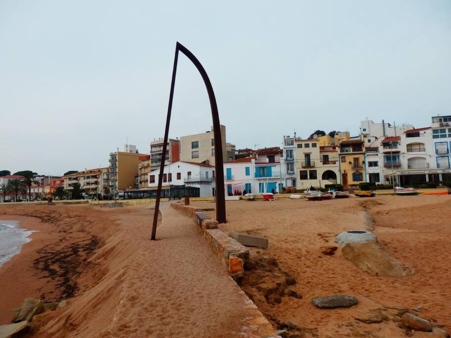 Apartamento Blanes Playa Екстериор снимка